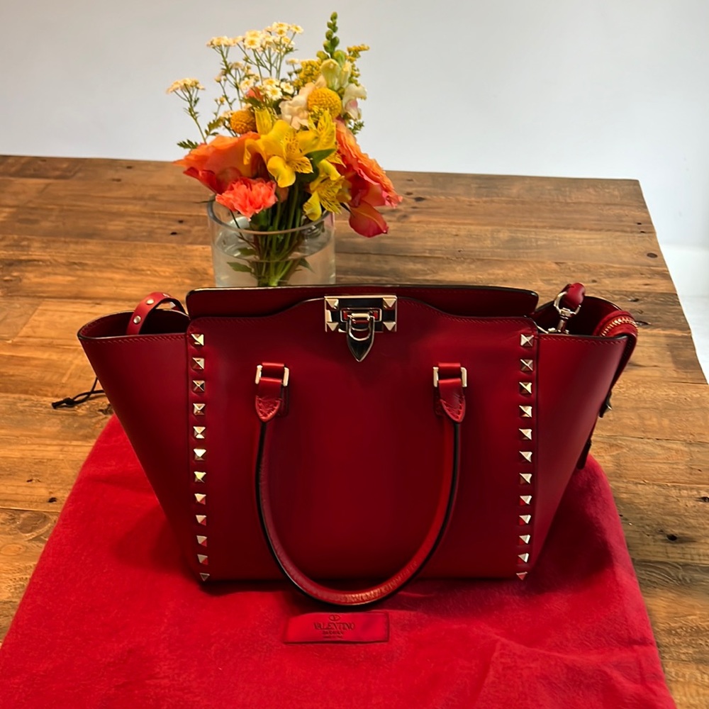 Medium red calfskin rockstud bag